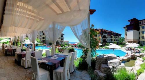 Garden Of Eden Apartments