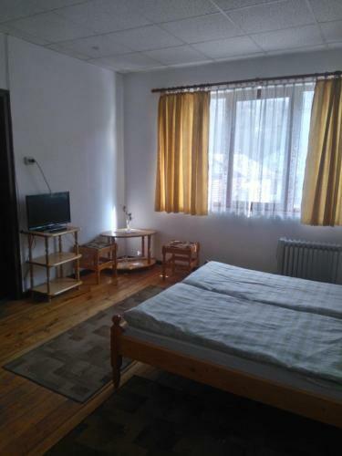 Hostal Proboyski Guest House