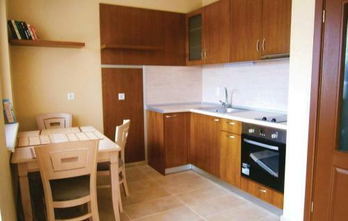 Two-bedroom Holiday Home In Tsarevo