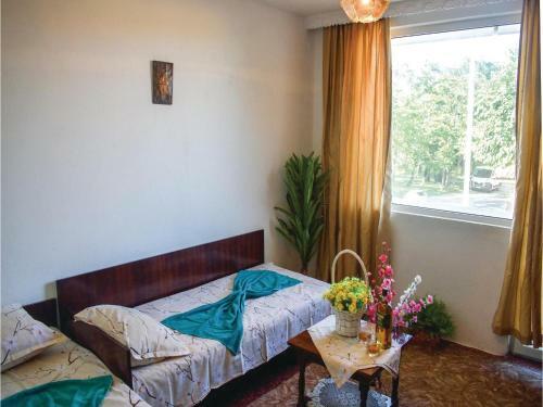 Three-bedroom Apartment In Tsarevo
