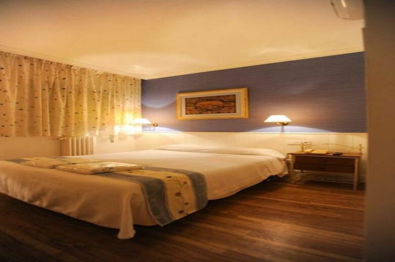 Hotel Balneario de Leana