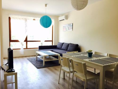Psb Apartments In South Bay Beach Residence
