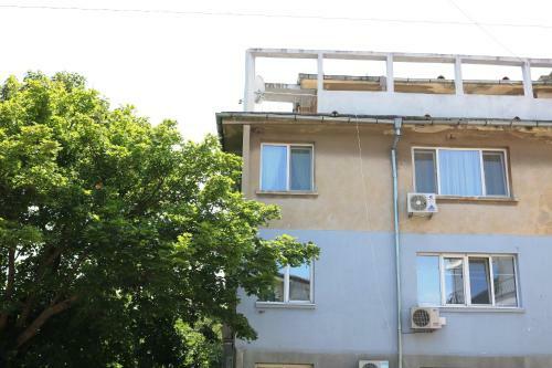 Sea Port Celebrity Apartment - Lets4holiday