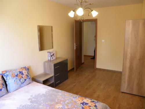 Apartments Kaloyan