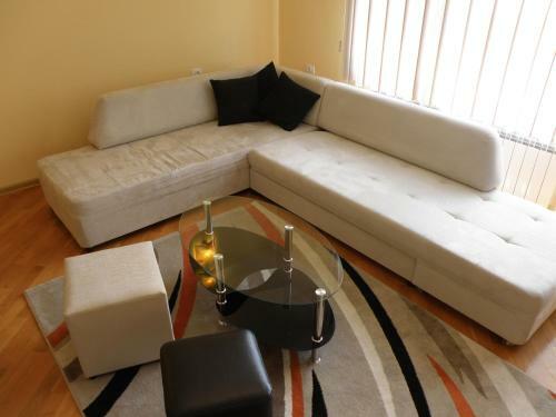 Apartments Kaloyan