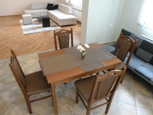 Apartments Kaloyan