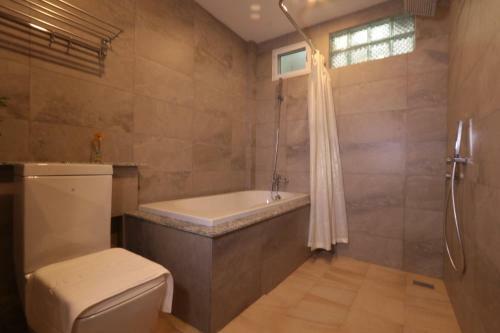 Corner9 Bassac Boutique Hotel