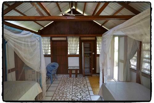 Lodge Blue Indigo Yoga Retreat