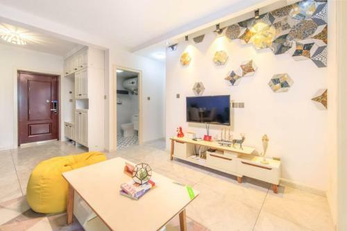 Baoding Lianchi�baoding East Station� Locals Apartment 00163110