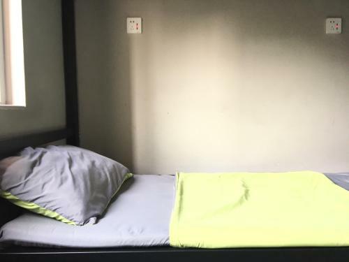 Hostal Beihai Neat International Guest House