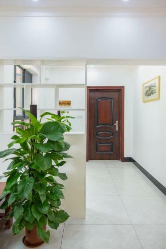 Beihai Lanse Jiayuan Apartment