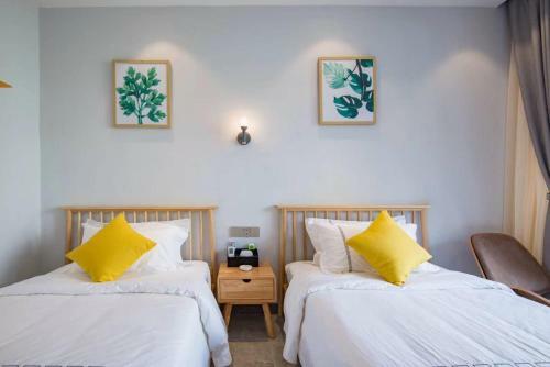 Hostal Xihai Guest House