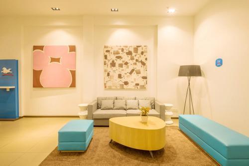 Hotel Hanting Express Beijing Huaxiangqiao