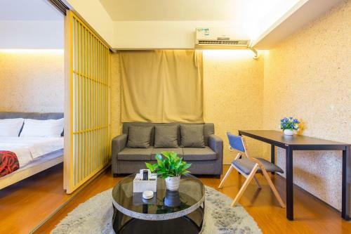 Chengdu Happy Trip Holiday Apartment