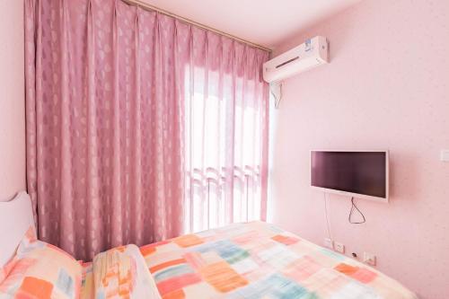 Jiuyan Bridge Night View Apartment