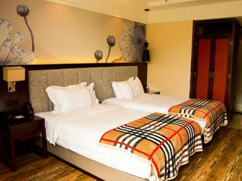 Xinyi Art Suit Hotel