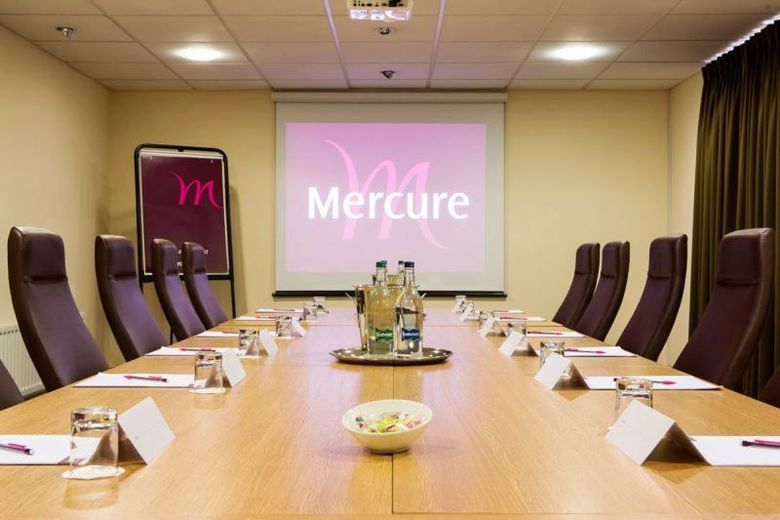 Hotel Mercure Leeds Parkway