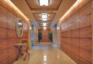 Mirage Hotel (a Business Hotel)
