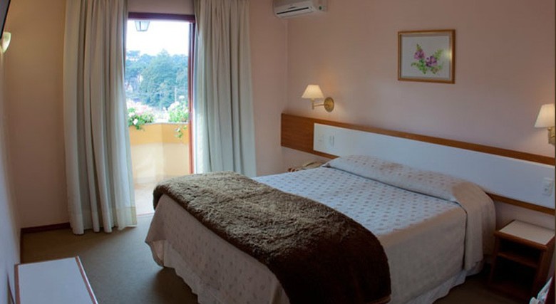 Hotel Pousada Vov� Carolina