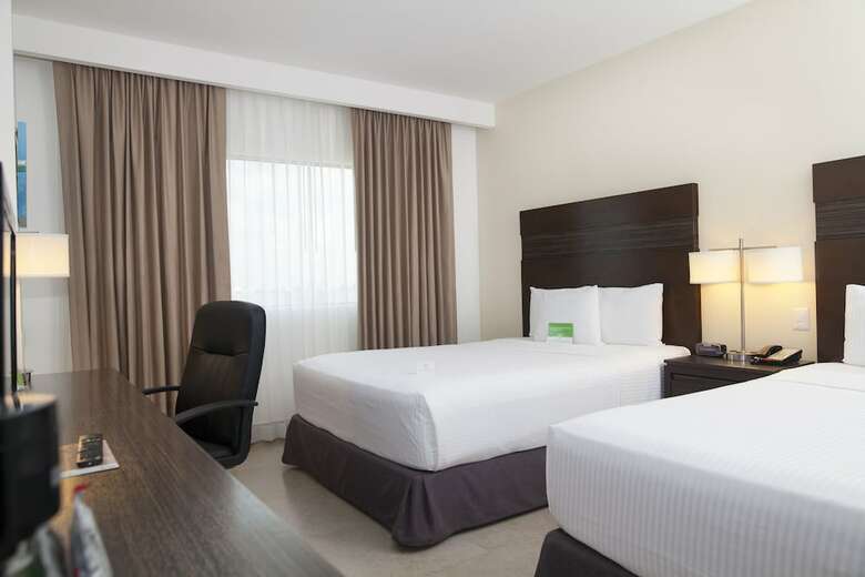 Hotel Wyndham Garden Cancun Downtown