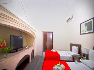 Monteleon Hotel And Suites