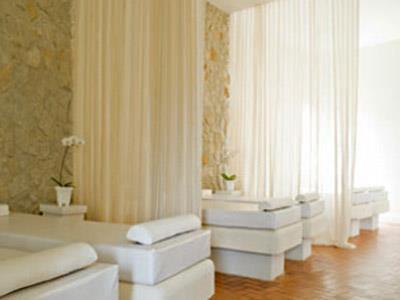 Hotel Asclepios Wellness And Healing Retreat