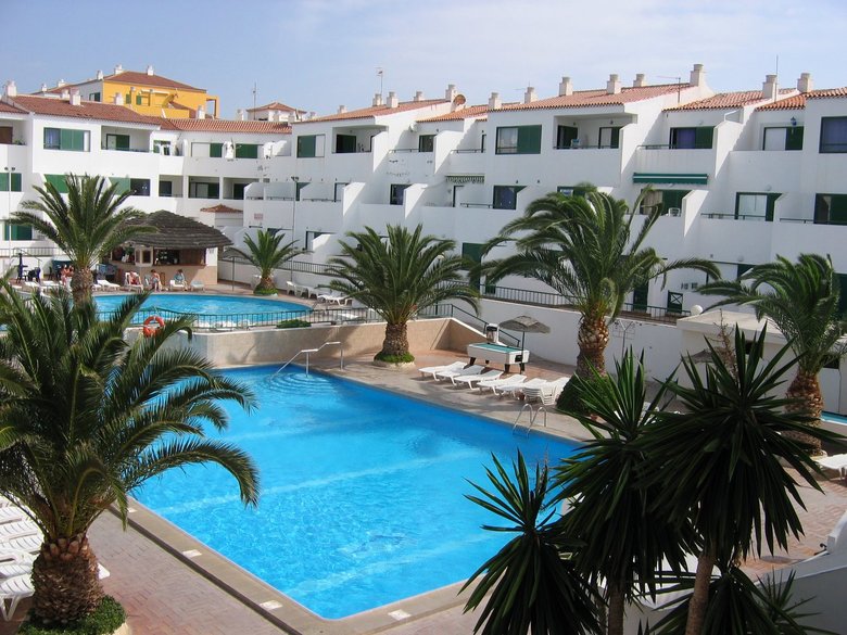 Apartamentos Alondras Park