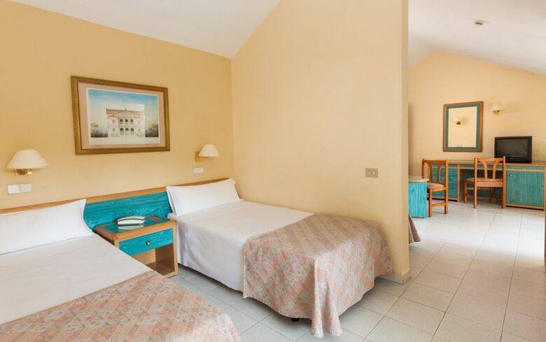 Hotel Parque San Antonio