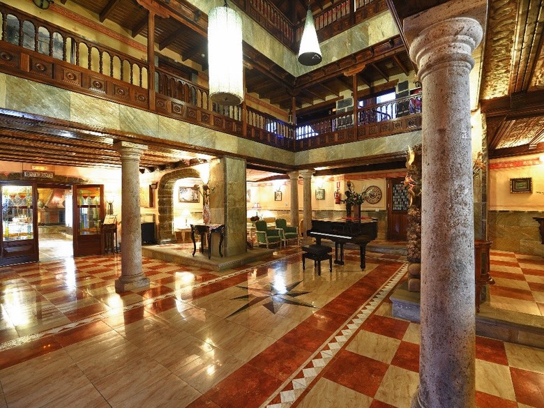 Hotel El Nogal