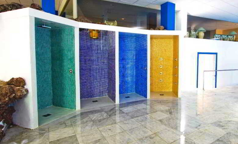 Viviendas Turisticas Residencial La Quinta Park Suites