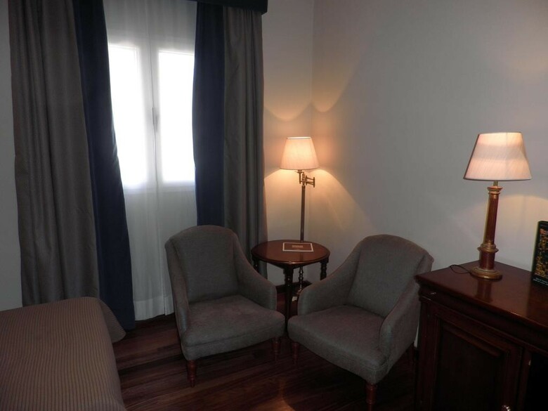 Hotel Parador De Ca�adas Del Teide