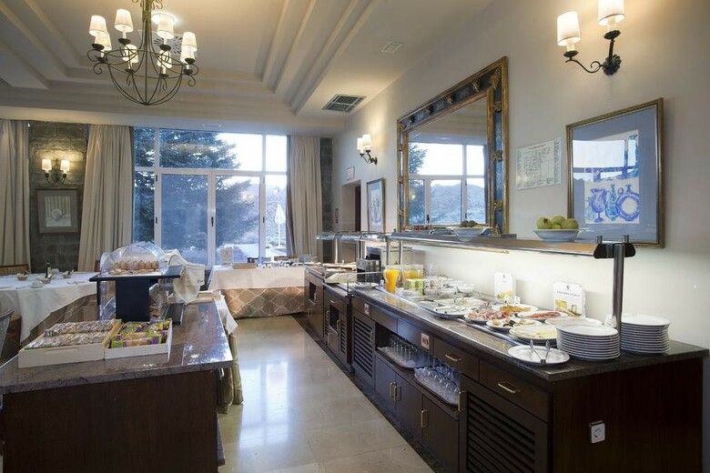 Hotel Parador De Ca�adas Del Teide