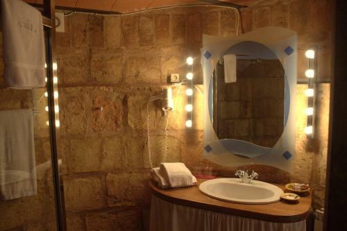 Hotel Castell De Gimenelles