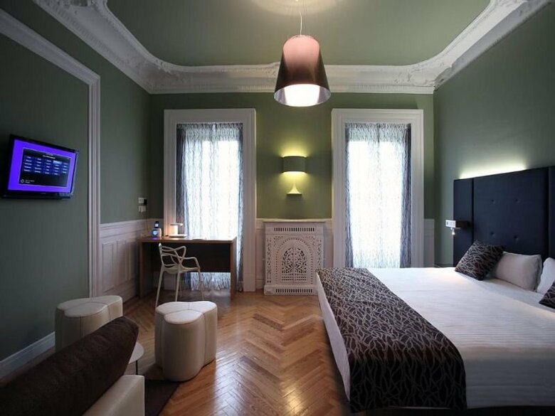 Hotel Petit Palace Lealtad Plaza
