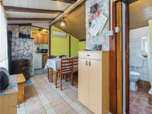 One-bedroom Holiday Home In Baderna