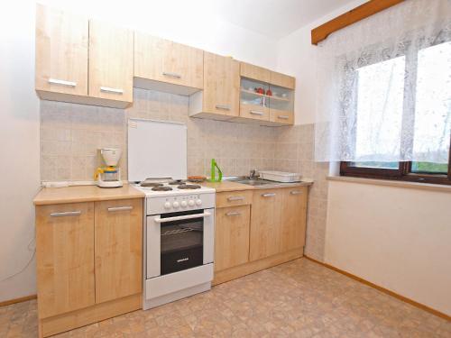 Apartments Dvorine 1210