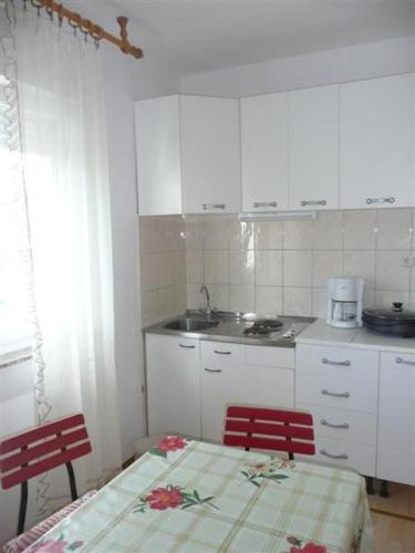 Apartment In Barbat/insel Rab 16473