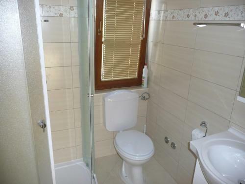 One-bedroom Apartment In Rab VI