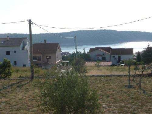 One-bedroom Apartment In Rab VI
