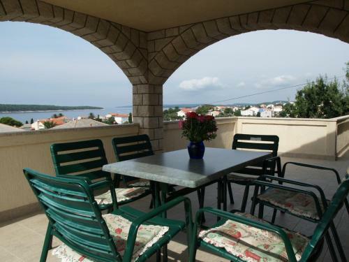 Apartment In Barbat/insel Rab 16210b