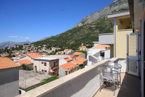 Hostal Double Room Baska Voda 6704a