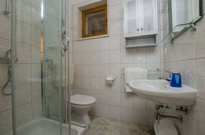 Hostal Apartments And Rooms Lea