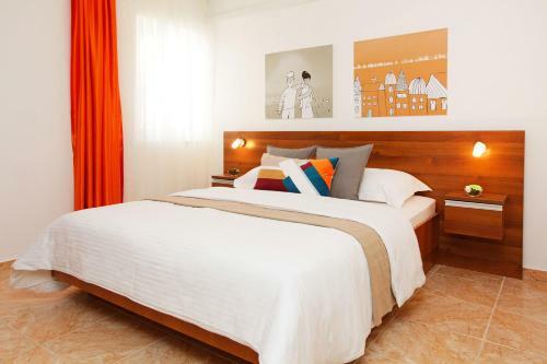 Apartments Villa Adria Bol