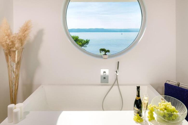 Luxury Villa Brela Pride *****