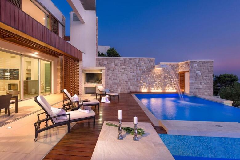 Luxury Villa Brela Pride *****