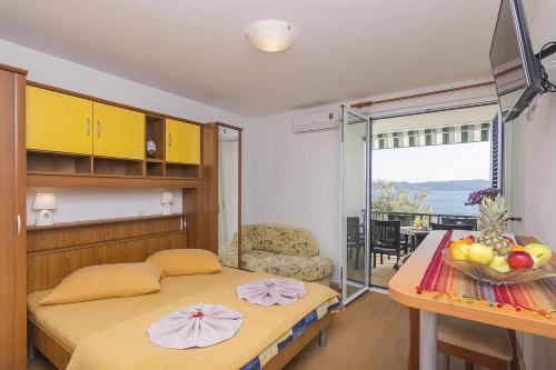 Apartments With A Parking Space Brela (makarska) - 11687