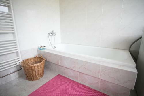 Hostal Villa Maria Buzet