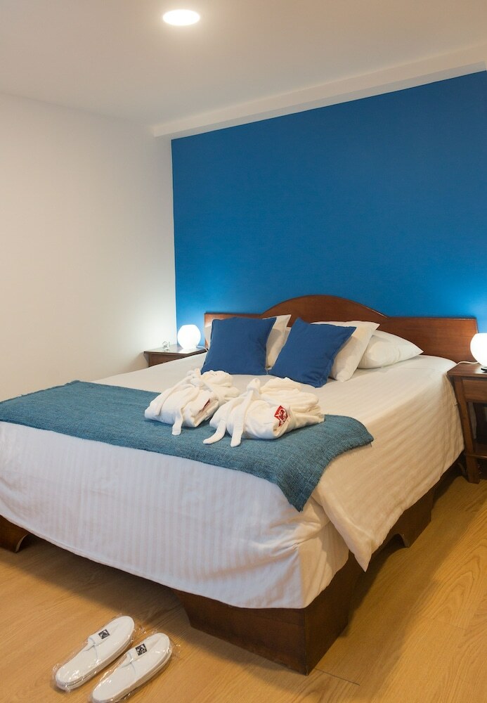 Alcides Hotel