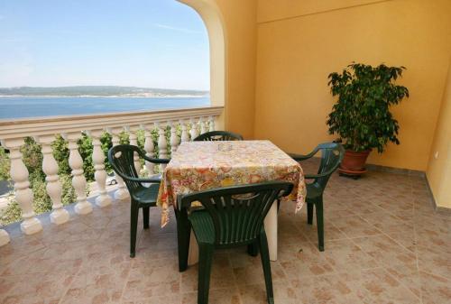 Apartments With A Parking Space Crikvenica - 5532