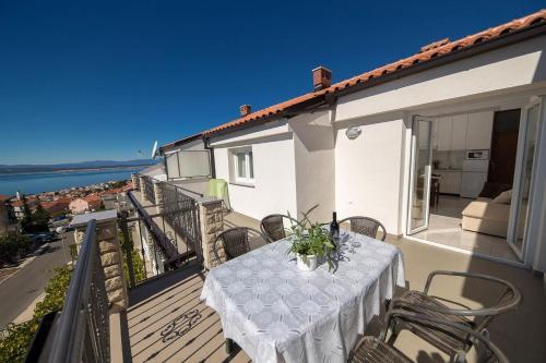 Apartments With A Swimming Pool Crikvenica - 12116